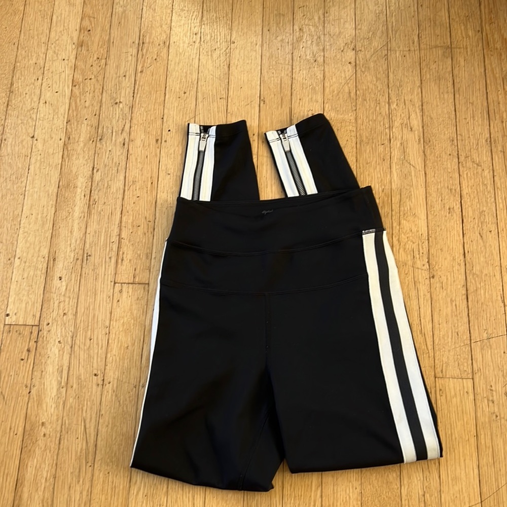 Spiritual gangster leggings